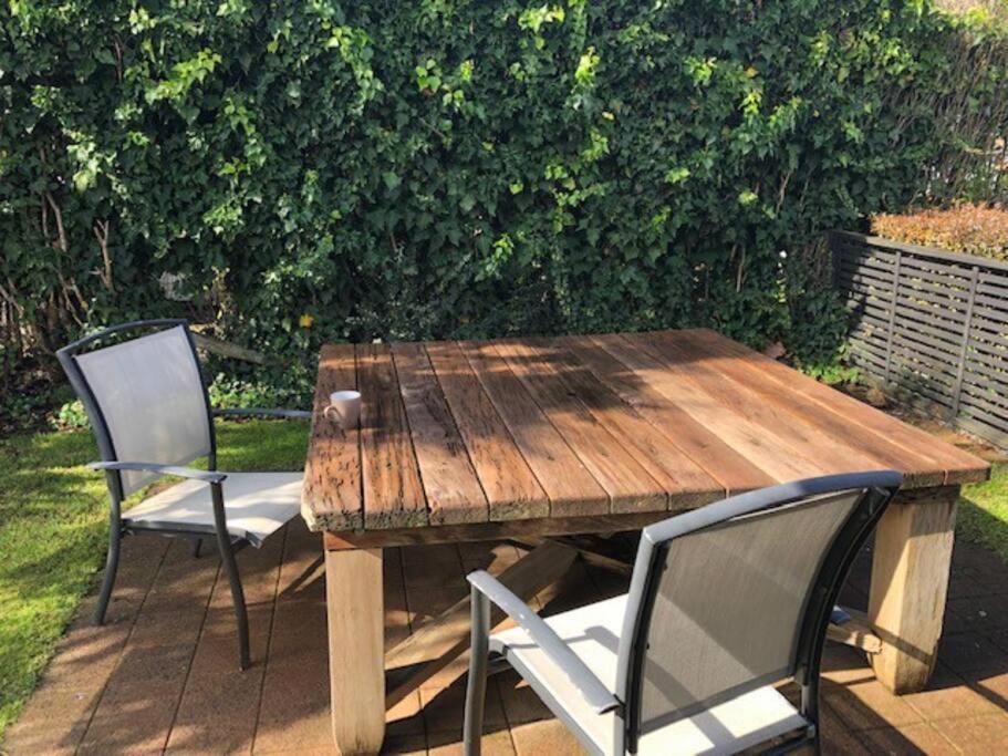 Sunny, Quiet, 2-Bedroom Unit In Fabulous Location! Cambridge Exterior foto